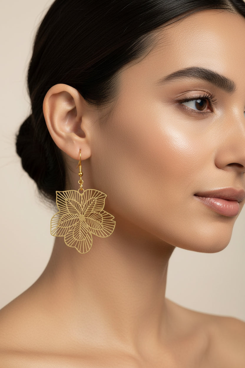 Boucles d’oreilles pendantes Fleurs dorées