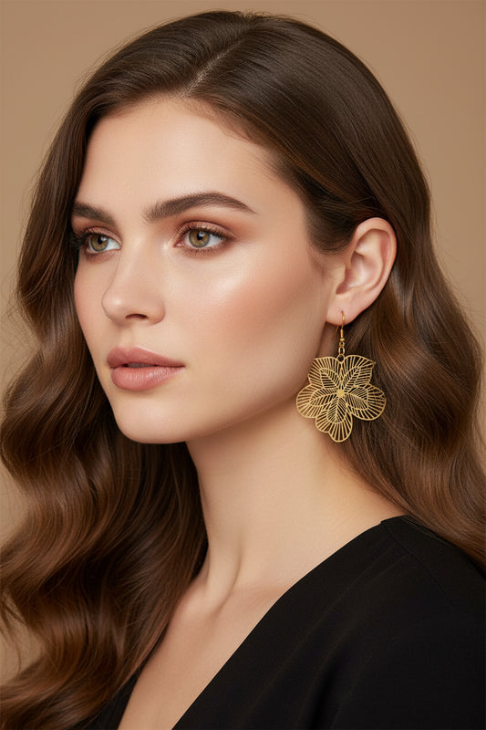 Boucles d’oreilles pendantes Fleurs dorées