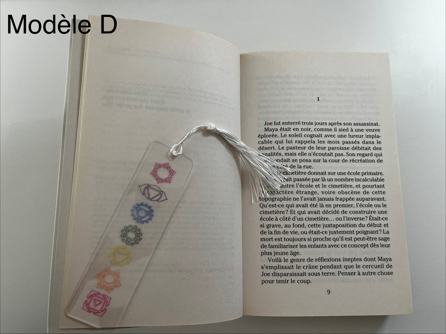 Marque-pages, en acrylique gravé et colorisé