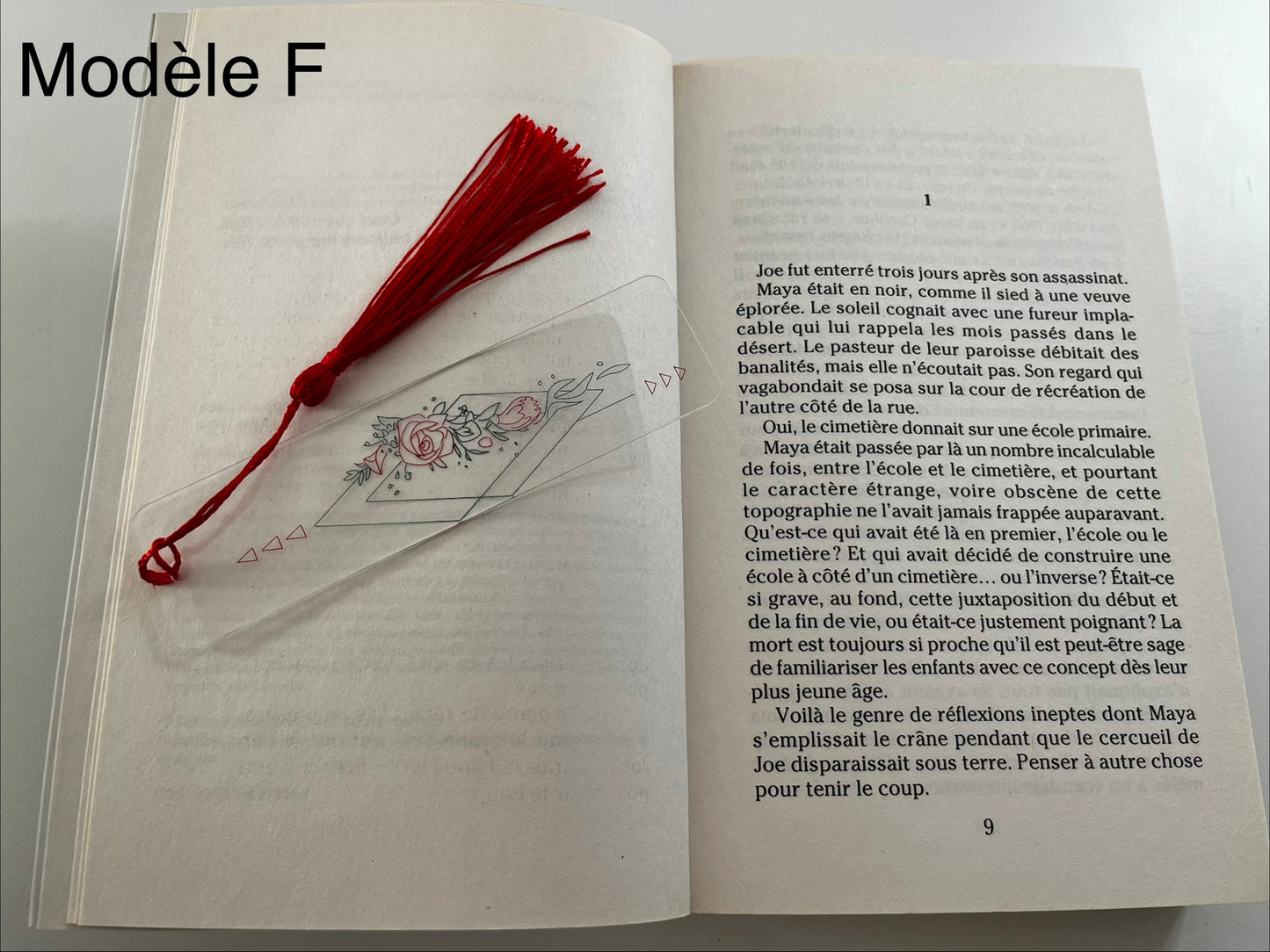 Marque-pages, en acrylique gravé et colorisé